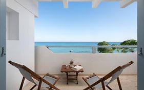 Stegna Akti Luxury Suites